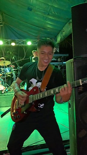 87K views · 2.4K reactions | Grillo y su guitarra | GRUPO F.L | Facebook