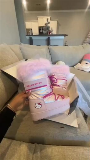 #pink #kitty #winter #boots #barbiegirl