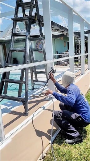 The Color That Keeps Your Pool Cage Cooler