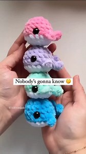 Perfect tip for picture and video! Free baby whale pattern on my Instagram and Facebook, Ravelry and YouTube 🐳🩵 Coming soon on TikTok! Long yarn needle from @hobbii_yarn (my favorite when I’m working with super bulky yarn or stacking plushies haha) #crochetersofinstagram #nobodysgonnaknow #plushies #crochethack #crochettip amigurumilove amigurumi amigurumidesigner crochetdesign crochetfreepattern amigurumifreepattern freecrochetpattern freeamigurumipattern | All from Jade