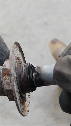 Subaru O2 Sensor Removal P0420 #automobile #subaru #mechanic