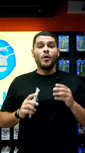 Protege tu pantalla con lo mejor del mundo — BLUEO ¿Quieres que tu celular sobreviva a la vida real sin rayones, golpes o huellas? Los protectores BLUEO de ByRichh son lo que necesitas. Hechos con cristal templado de alta gama, ofrecen protección total contra arañazos, impactos y desgaste diario — sin sacrificar la nitidez de la pantalla ni la sensibilidad táctil. ✅ Resistencia superior: Gracias al vidrio templado reforzado, tu pantalla queda blindada frente a caídas, golpes o contactos inespera