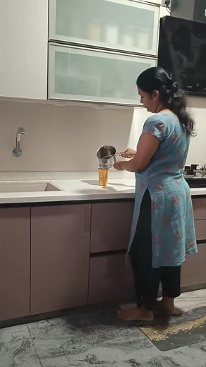 Mini vlog # 281 18/6/24 Tuesday vlog 🙂 vegetable coin parota ✨ #pushpanjalimahesh #kannadavlogs #minivlogs #lovetocook #busymornings #lifeandliving #blessedlife 🥰 | pushpanjali mahesh