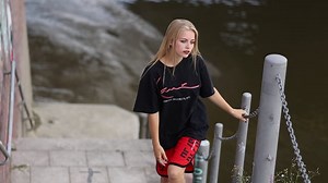 Mulher Escadas Modelo - Free video on Pixabay