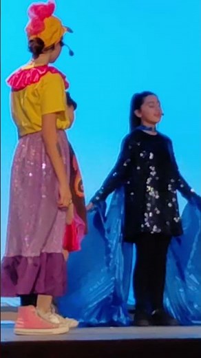 another clip of professor ray finding nemo JR #professorray #findingnemo #sea #musical #rockingwren