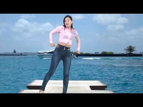 流行单人广场舞！ 《漂洋过海地来看你》。动感旋律，劲爆节奏，太好听了