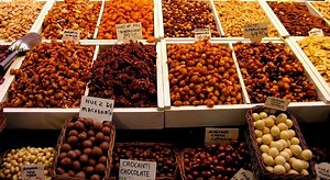 Roasted or raw - which is healthier when it comes to nuts?