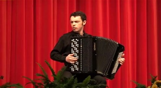 F. Angelis安捷列斯 Boite A Rythme《音乐闹钟》-I Purits accordion Klingenthal competition