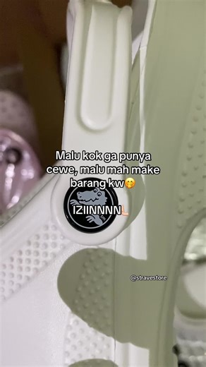 Rekomendasi Sandal Crocs Original di Stravestore