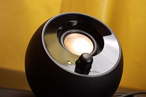 Test Creative Pebble Plus - 2.1 na USB, które zadziwia