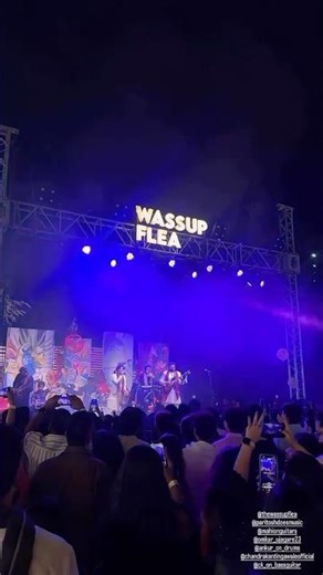 The WhatsApp flea live #livemusical