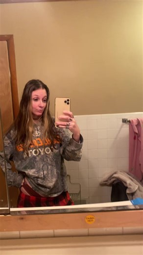 Insta: bad_intentions_brooke