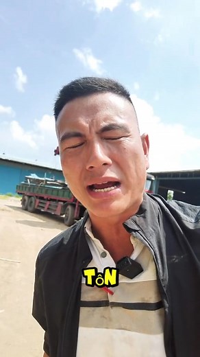 Zalo 0944006666 Thanh lý Gấp 21x50x6 Cột kèo đủ tôn mái tôn vách 500k/m2 #khungnhaxuongcu #thanhlynhaxuong txs 😫 Nguồn: thanhlynhaxuong | Thi công xây dựng nhà xưởng, nhà thép tiền chế tại Đồng Nai