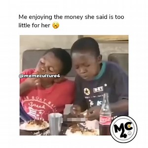 Put your hand at the back 😂😂 | Meme Culture