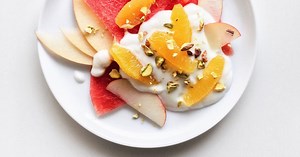 Dietitian reveals the healthiest snacks for each time of day