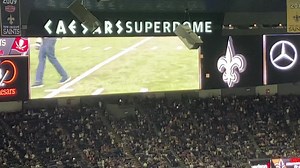 9.6K views · 452 reactions | Alvin Kamara leads The Who Dat chant for the saints before the game. His 2023 debut. WDSU News | Sharief Ishaq WDSU | Facebook