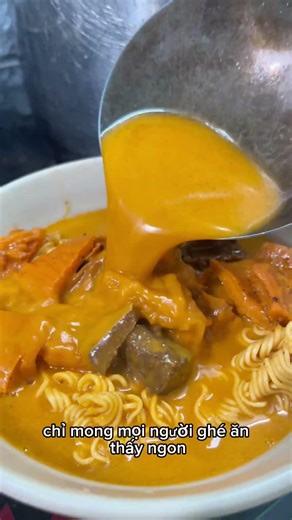 Quán mở cửa từ 11h trưa - 22h30 tối. #review #phalaukhanhquang #food #phalau #streetfood