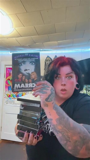 Exploring Twilight on DVD and VHS: A Movie Night