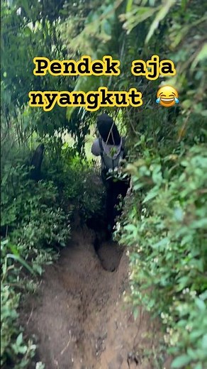 RESIKO BADAN TINGGI SAAT NAIK GUNUNG #shorts #hiking #outdoor #mountains