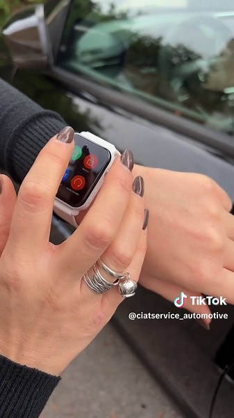 Novità da Ciat Service: Smartwatch per controllare il tuo veicolo!