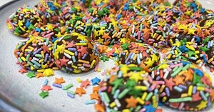 Brigadeiro delicioso e fácil para fazer junto com as crianças