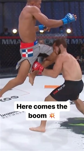 "The SCIENCE behind the FLYING KNEE! 💥 #Anuragcombat #Karate #MartialArts #FlyingKnee #combatsports