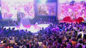 Alizee - 2008-03-15 - Performance - Love Is All