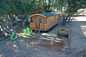 Location à la Couarde sur Mer au Camping le Remondeau***