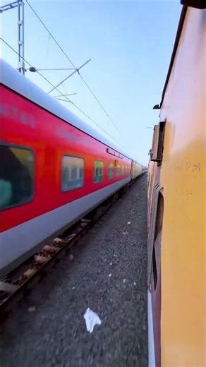 🚆🚆Double Train Action: Watch These Trains Pass!#train#railway #trainlover#wap7#trainpassing