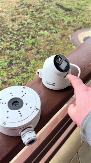 0️⃣9️⃣6️⃣1️⃣6️⃣4️⃣9️⃣1️⃣4️⃣9️⃣ Плануєте ремонт? В пошуках електрика? Звертайтеся в ElectroArt Ternopil ™ ⚡️Займаємося всіма видами електромонтажу: ▶️ приватні будинки, ▶️ квартири, ▶️ комерційні приміщення, ▶️ офісні та виробничі приміщення. 📝 Допоможемо з реалізацією дизайн проекту 🔋 Встановимо гібридну сонячну електростанцію для власного споживання та на продаж електроенергії 🔌 Змонтуємо та підключимо систему резервного живлення 👮‍♀️Встановимо охоронне обладнання 🎥 Змонтуємо та налаштуємо