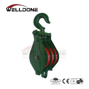 [Hot Item] 3213 7013 Closed Type Wire Rope Pulley Block Triple Sheave with Hook
