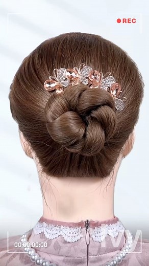 Simple and beautiful updo hairstyle #updo #hairstyle | Simple Hairstyles.
