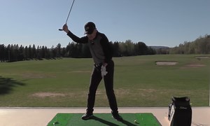 Learn Sergio Garcia and Jordan Spieth’s “backhand” golf swings