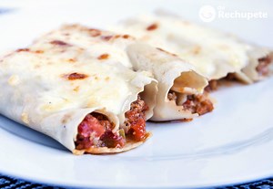 Canelones de carne, la receta italiana de cannelloni ripieni - De Rechupete