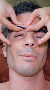 ASMR Intense Vietnamese Back Neck Shoulder Massage! 📍Ho Chi Minh City, Vietnam Name of the Place: Spa của Mẩy Address: https://maps.app.goo.gl/33T2CT12QhC1uBrG9 Facebook Page of the Spa: https://www.facebook.com/spacuamay #asmr #asmrmassage #massage #vietnamesemassage #asmrsleep #asmrnotalking #alexfabb #backmassage #massagetherapy | Alex Fabb