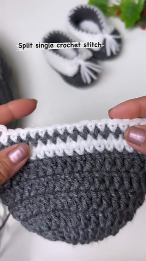 60K views · 1.4K reactions | Do you know the split single crochet stitch (aka the waistcoat stitch)? It adds a nice edging to hats. Watch this video by MeroIndreni Page to see how! | Red Heart Yarns | Facebook