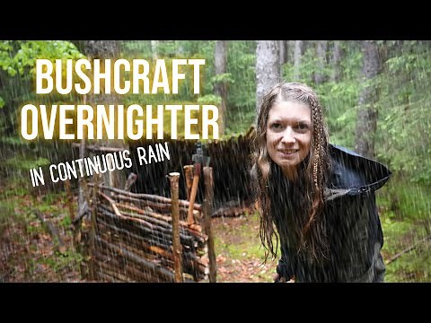 🌲Solo Women Bushcraft🔥 Camp construction in continuous rain🦊 Overnight stay in the shelter 🌳