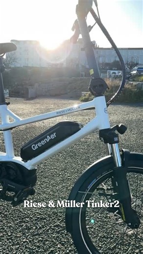 Meet the Riese & Müller Tinker2, a compact ebike with serious capability. 🚲⚡️ Designed for city life, the Tinker2 makes commuting, and navigating tight spaces effortless. Its compact frame is easy to carry, store or pop into a car - but once you’re riding, it feels anything but small. With stable 20” wheels, a smooth Enviolo hub gear and low-maintenance belt drive, it delivers confident, comfortable handling every day. Fully adjustable to fit riders from 1.50 m to 2.00 m, it’s also the perfect 