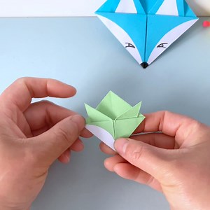 2.8K views · 29 reactions | Title: "Fox Bookmark Origami Tutorial: A Creative and Practical Parent-Child Handicraft!" Hashtags: #FoxBookmark #OrigamiBookmark #HandmadeOrigamiTutorial #ParentChildHandicraft #CreativeOrigami | paper craft ideas | Facebook
