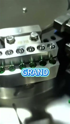 Liquid Capsule Filling and Sealing Machine