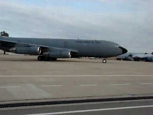 10 Great Airplanes That Served Civilian and Military Needs - History and Headlines