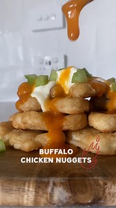 🔥 Crispy, zesty Chicken Nuggets Buffalo style...that steal the show every movie night! 🍗✨ Slide into our DMs for the Buffalo sauce recipe and spice up your snack game! 🎬🌶️ Link to Tempura Style Nuggets below https://www.woolworths.com.au/shop/productdetails/227138/ingham-s-tempura-style-nuggets #SnackGoals #InghamsAustralia #MovieNightMagic | Ingham's