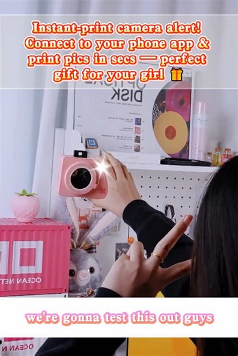 Khaby's Instant Camera: Snap and Print in an Instant