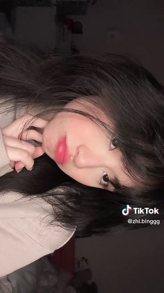 im an iphone girly now