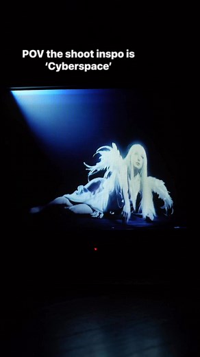 cyberspace shoot🤍 | lindsphoto