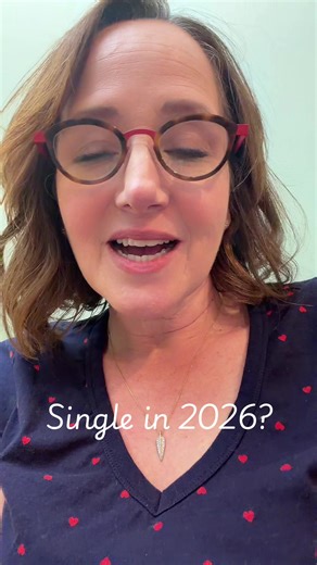 Is 2026 your year to meet your person? Here are some dating tips from a matchmaker to help you have a successful dating life! #single #dating #datingtipsforwomen #datingappsbelike #coloradosingles
