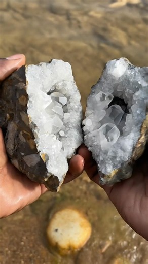 Amazing Crystal Discovery! Stunning Natural Quartz Geode Revealed Inside a Rock