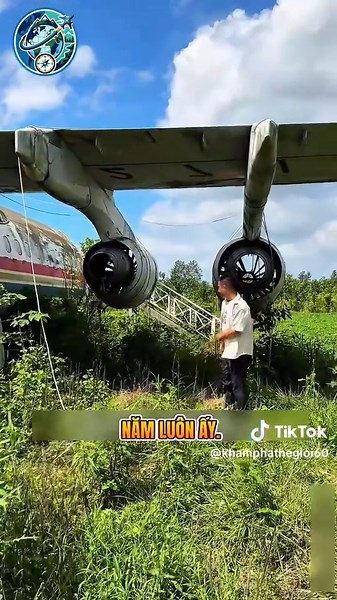 Sự Thật Thú Vị Về 2 Chiếc Máy Bay Bị Bỏ Hoang Giữa Đồng Ở Trung Quốc #khamphathegioi #khampha #dulich