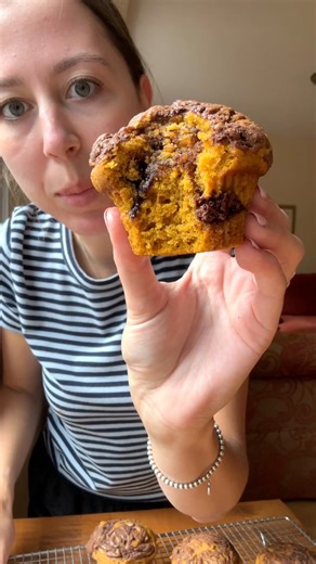 ⬇️ Recipe below! 🎃 Pumpkin Nutella Muffins for your weekend bake! These are fluffy and moist muffins with rich chocolate-hazelnut Nutella swirled right into the batter! 😍 Recipe here - https://taffeybakery.com/pumpkin-nutella-muffins/ or comment RECIPE to get it sent directly to your inbox! | Taffey Bakery