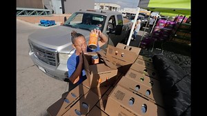 Texas SNAP benefit pause: Here’s how to receive and give help